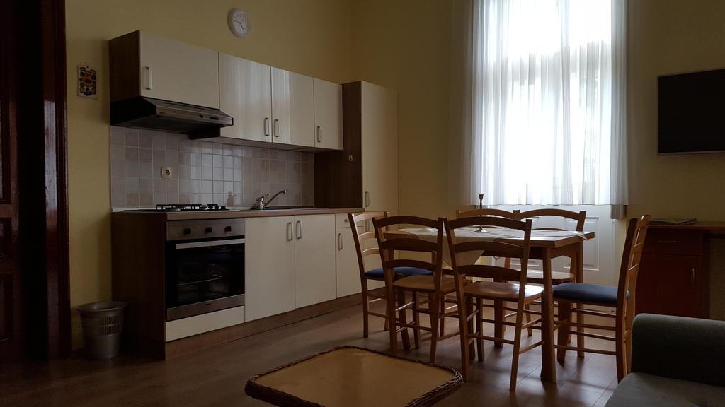 Apartments Villa Atta Опатия Экстерьер фото