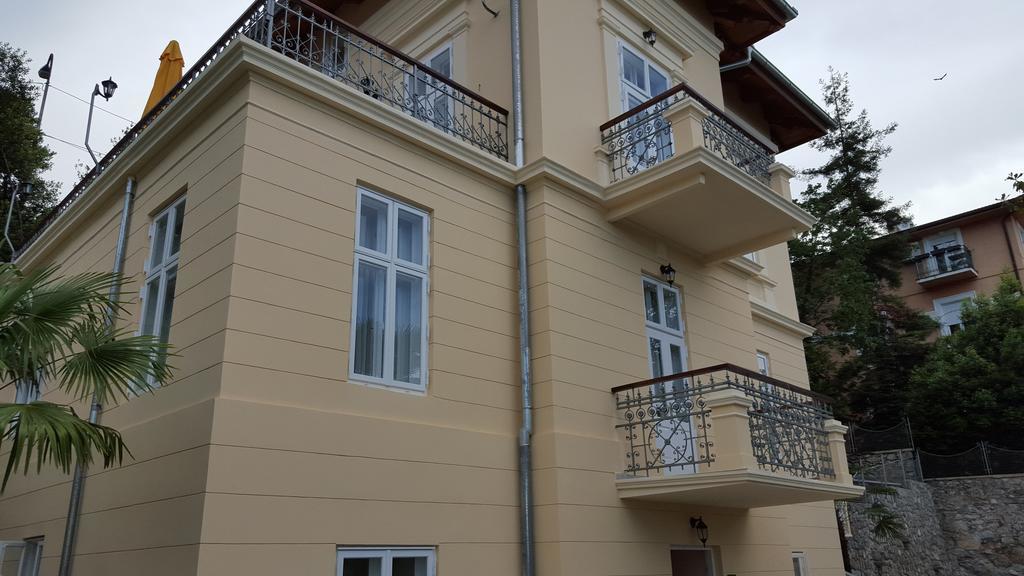 Apartments Villa Atta Опатия Экстерьер фото