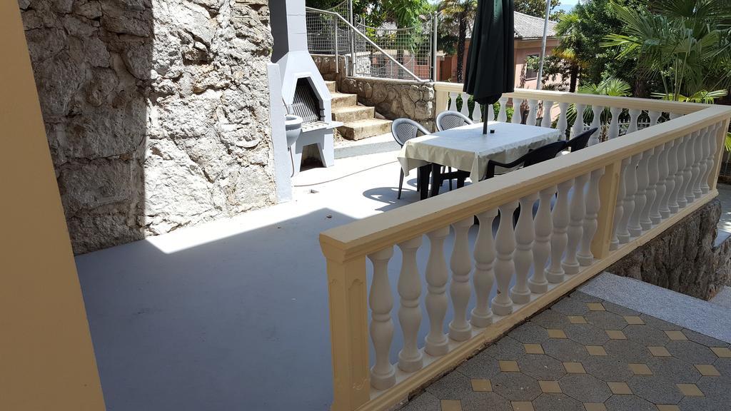 Apartments Villa Atta Опатия Экстерьер фото
