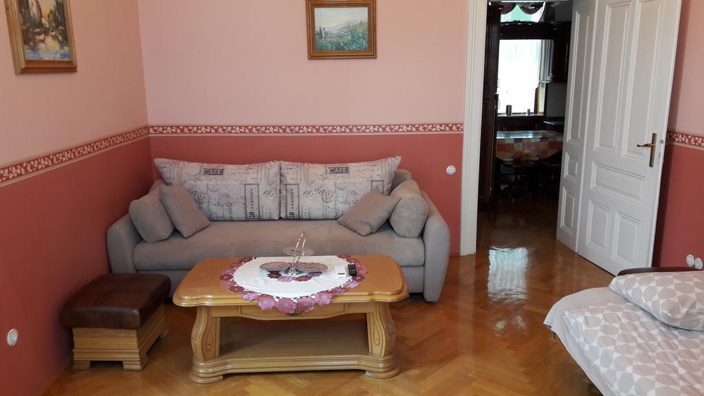Apartments Villa Atta Опатия Экстерьер фото