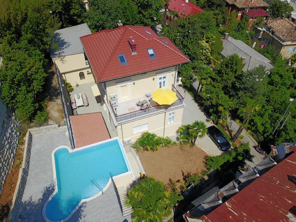 Apartments Villa Atta Опатия Экстерьер фото